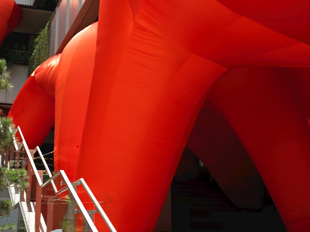 Best Inflatable Loungers for Portable Outdoor Seating in 2025